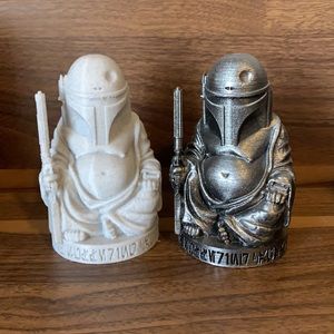 2 Star Wars Mandalorian Buddhas Statue Gift